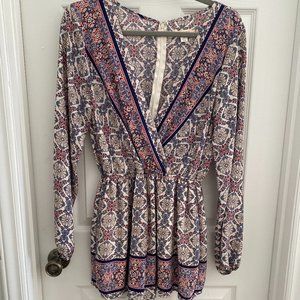 Francesca's Long Sleeve Floral Romper - Pink Blue White Size L